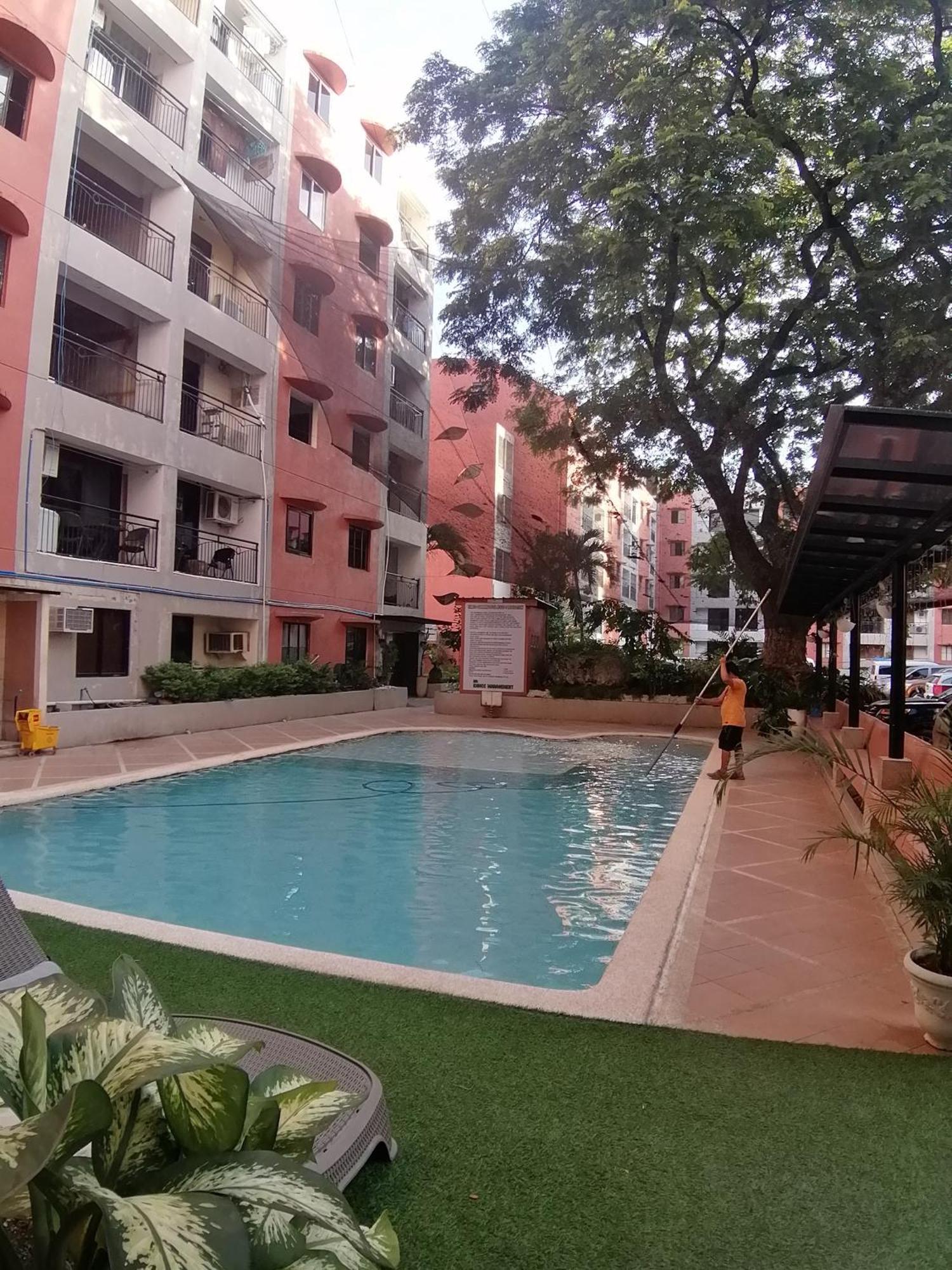 Condo Azur Suites B207 Near Airport, Netflix, Stylish, Cozy With Swimming Pool Isla de Mactán Exterior foto