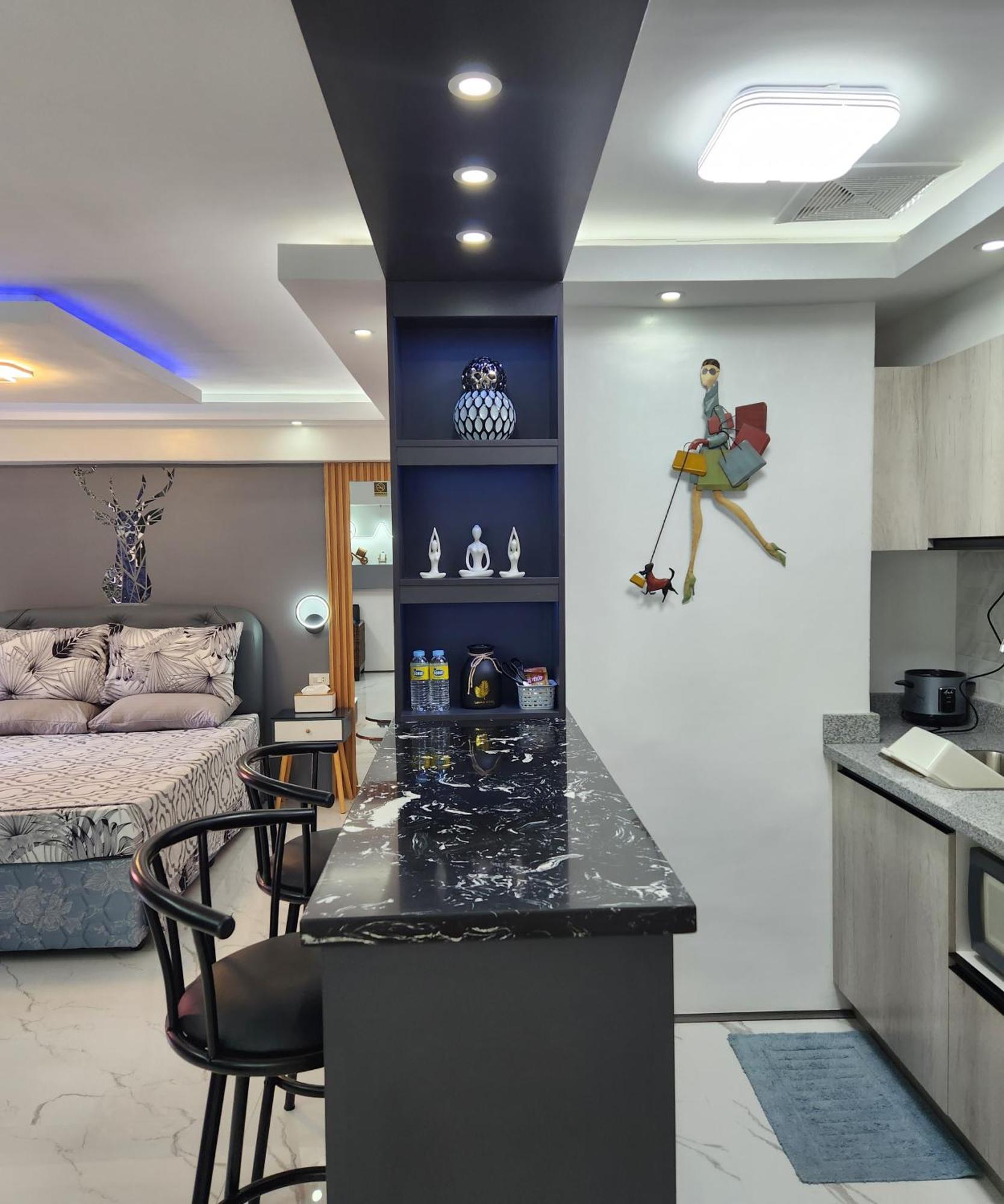 Condo Azur Suites B207 Near Airport, Netflix, Stylish, Cozy With Swimming Pool Isla de Mactán Exterior foto