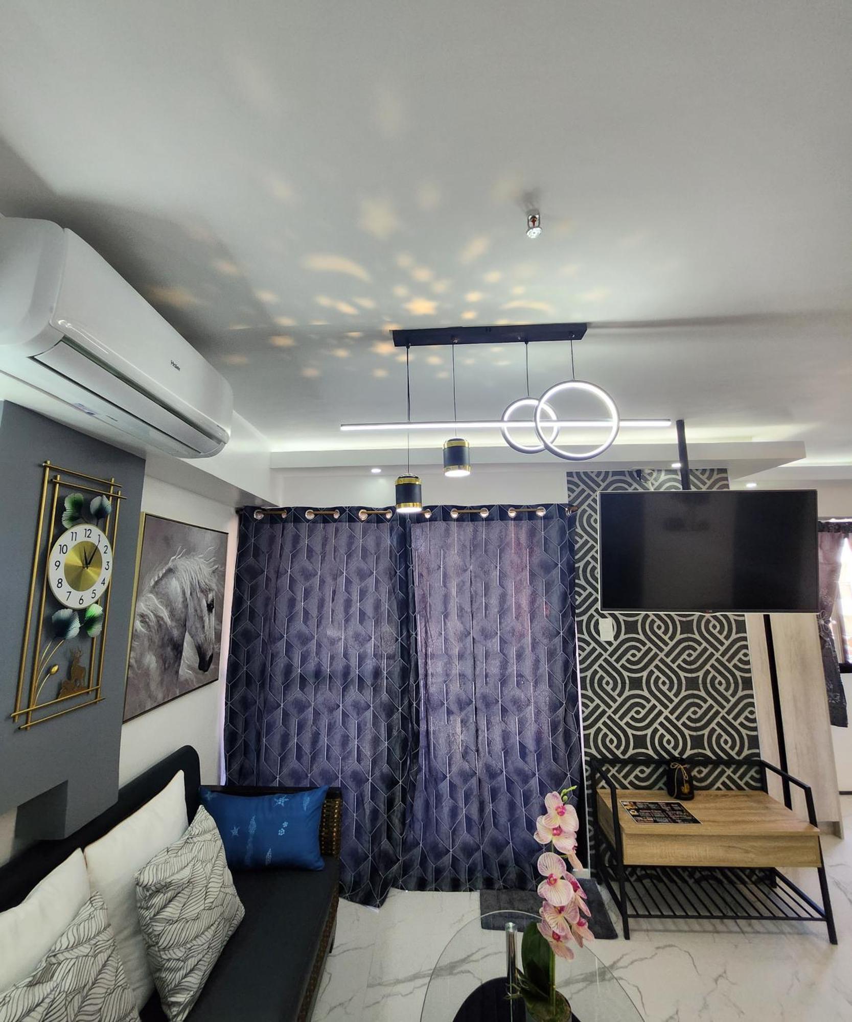 Condo Azur Suites B207 Near Airport, Netflix, Stylish, Cozy With Swimming Pool Isla de Mactán Exterior foto