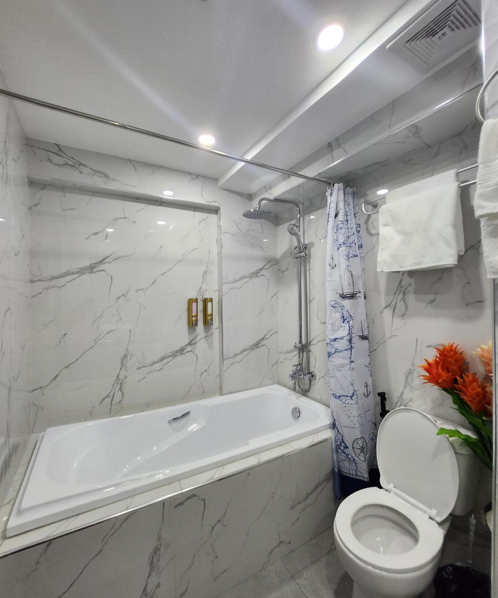 Condo Azur Suites B207 Near Airport, Netflix, Stylish, Cozy With Swimming Pool Isla de Mactán Exterior foto